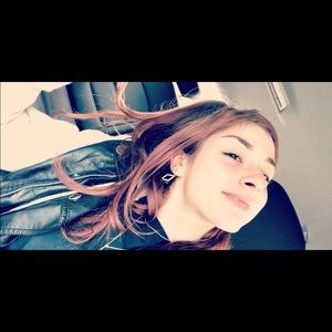 Meet your Posher, Jasmine